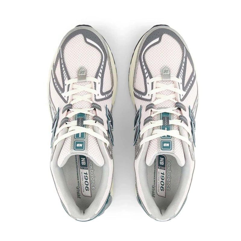 New Balance M1906RET Sneakers