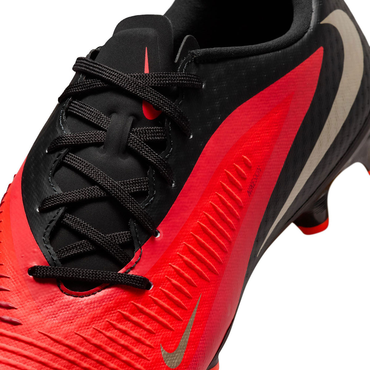 Nike Phantom 6 Low Academy FG/MG Voetbalschoenen 