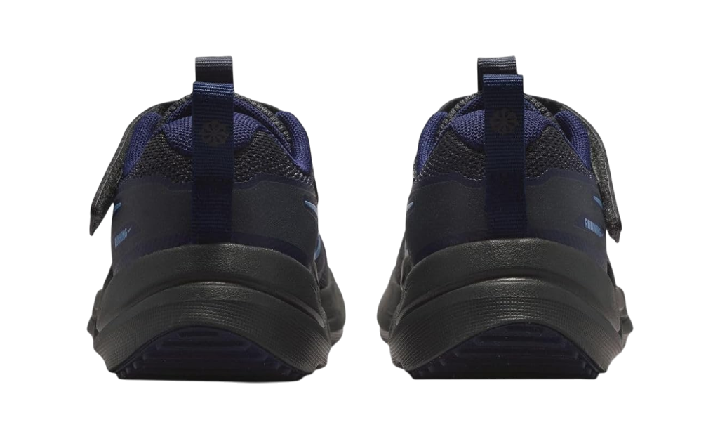 Nike Cosmic Runner PS Sneakers Kids 