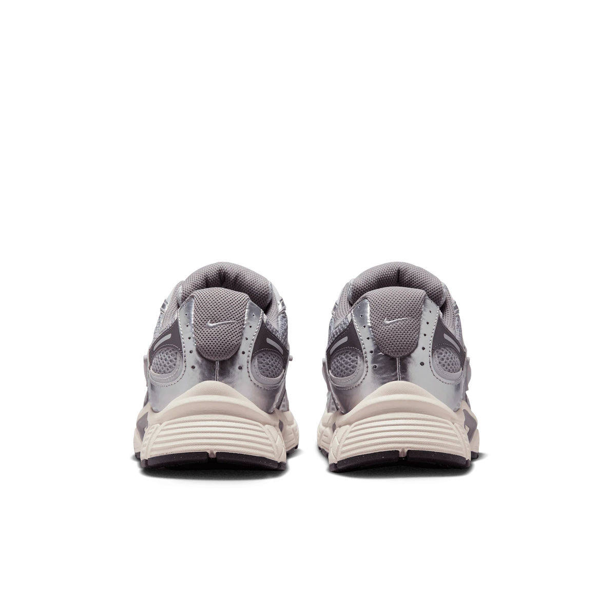 Nike V5 RNR Sneakers 
