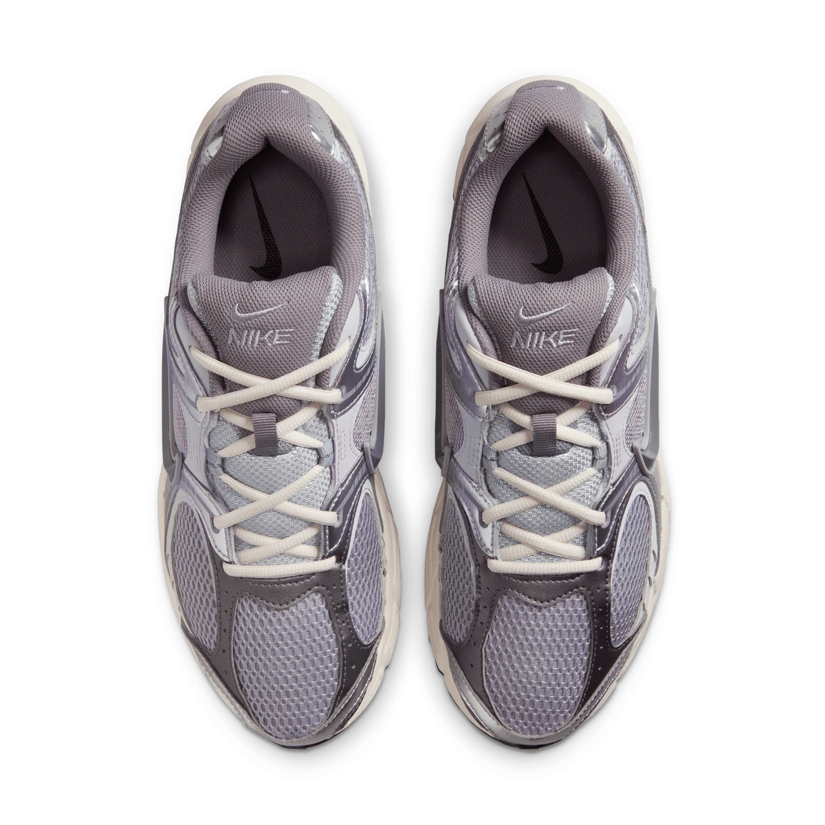 Nike V5 RNR Sneakers 