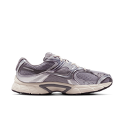 Nike V5 RNR Sneakers 
