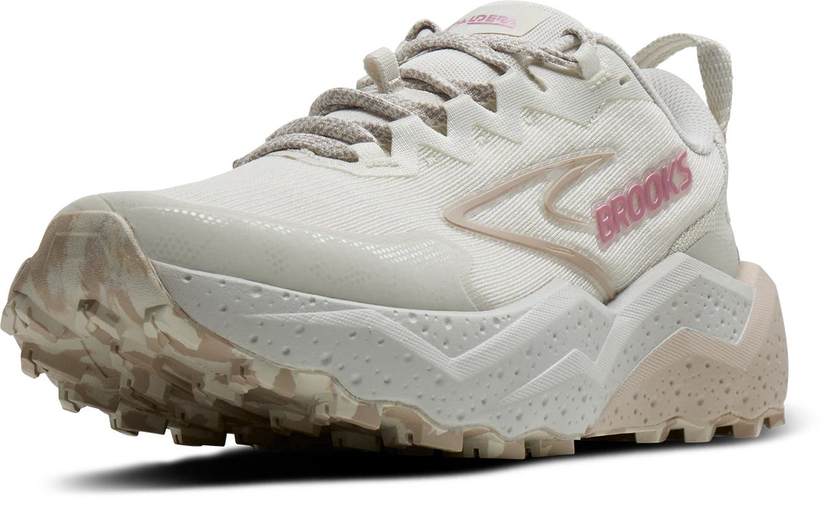 Brooks Caldera 8 Trail Hardloopschoenen Dames Grijs - voorkant