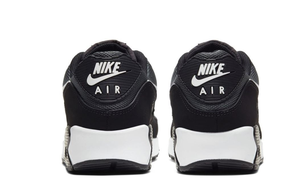 Nike Air Max 90 Sneakers