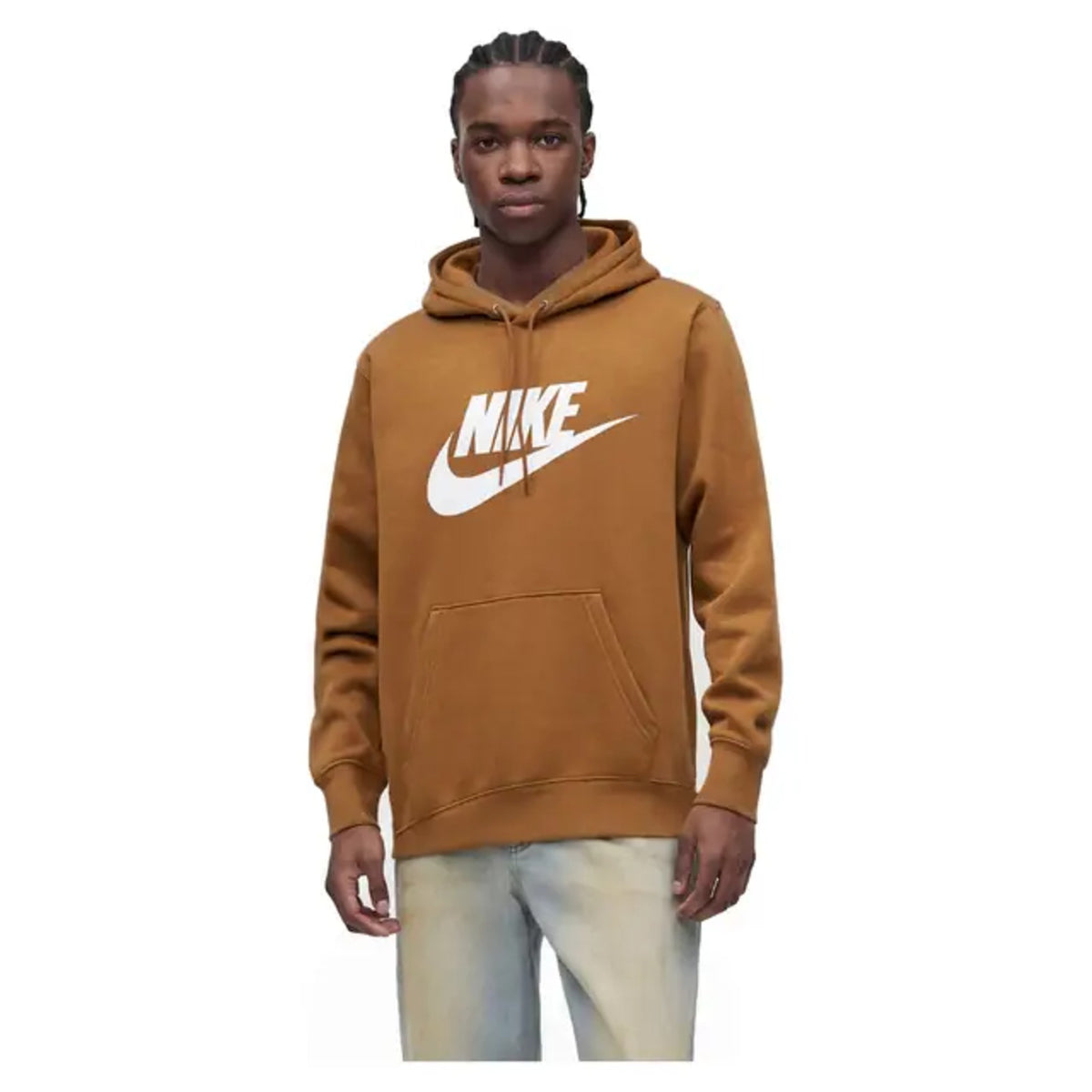 Nike Club Pull-Over Fleece Hoodie Heren Bruin - model voorkant