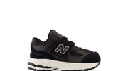 New Balance 2002 Sneakers Baby Zwart