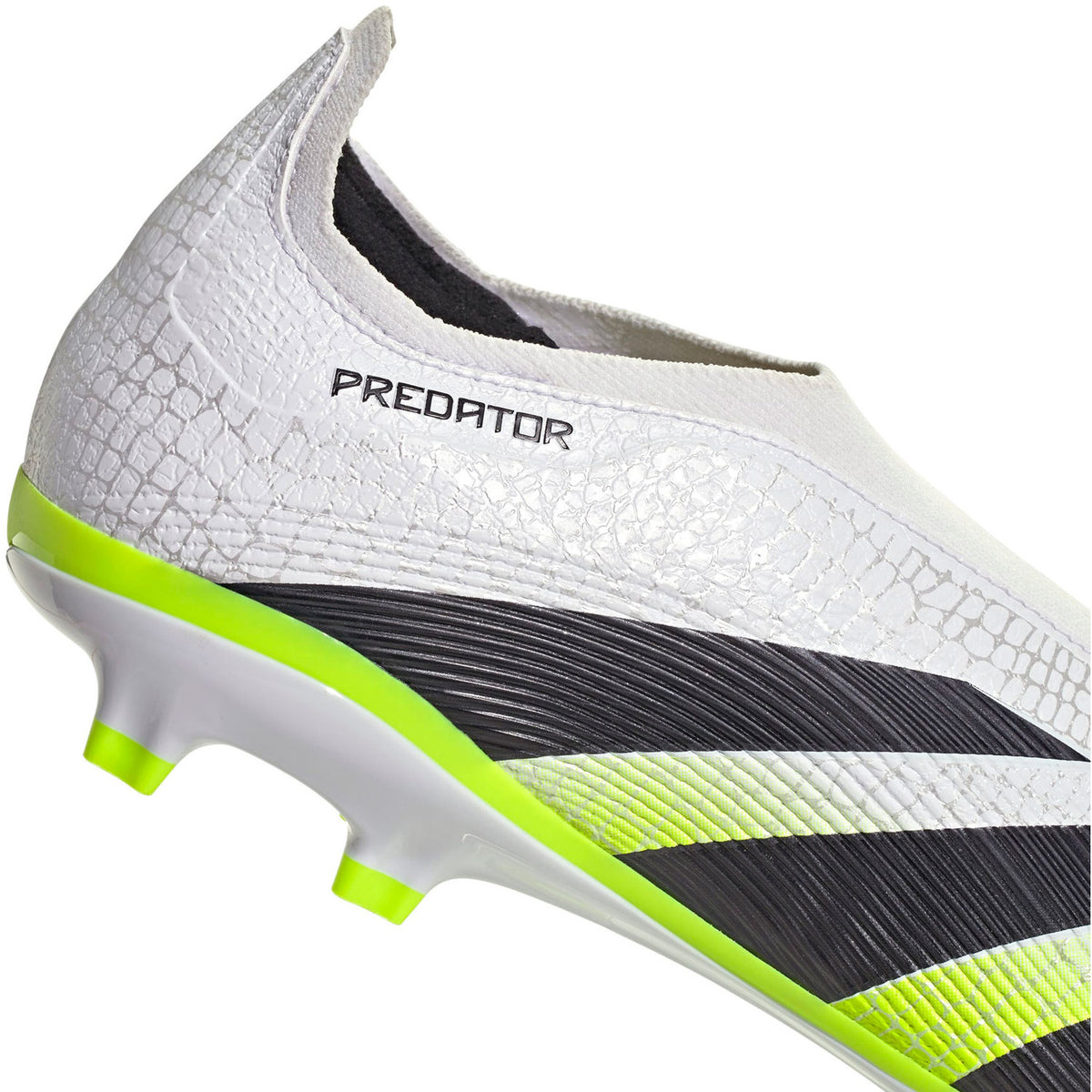 Adidas Predator League LL FG Voetbalschoenen 