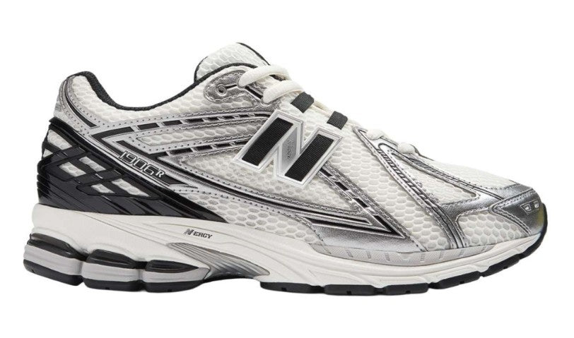 New Balance M1906 Sneakers 