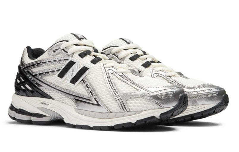 New Balance M1906 Sneakers 