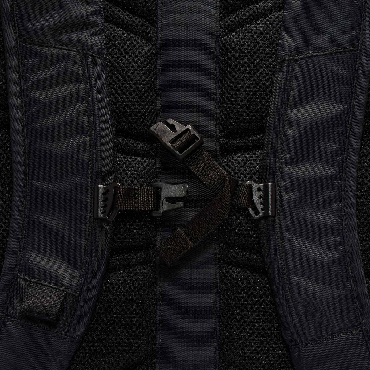 Nike Commute Rugzak (25L) Zwart