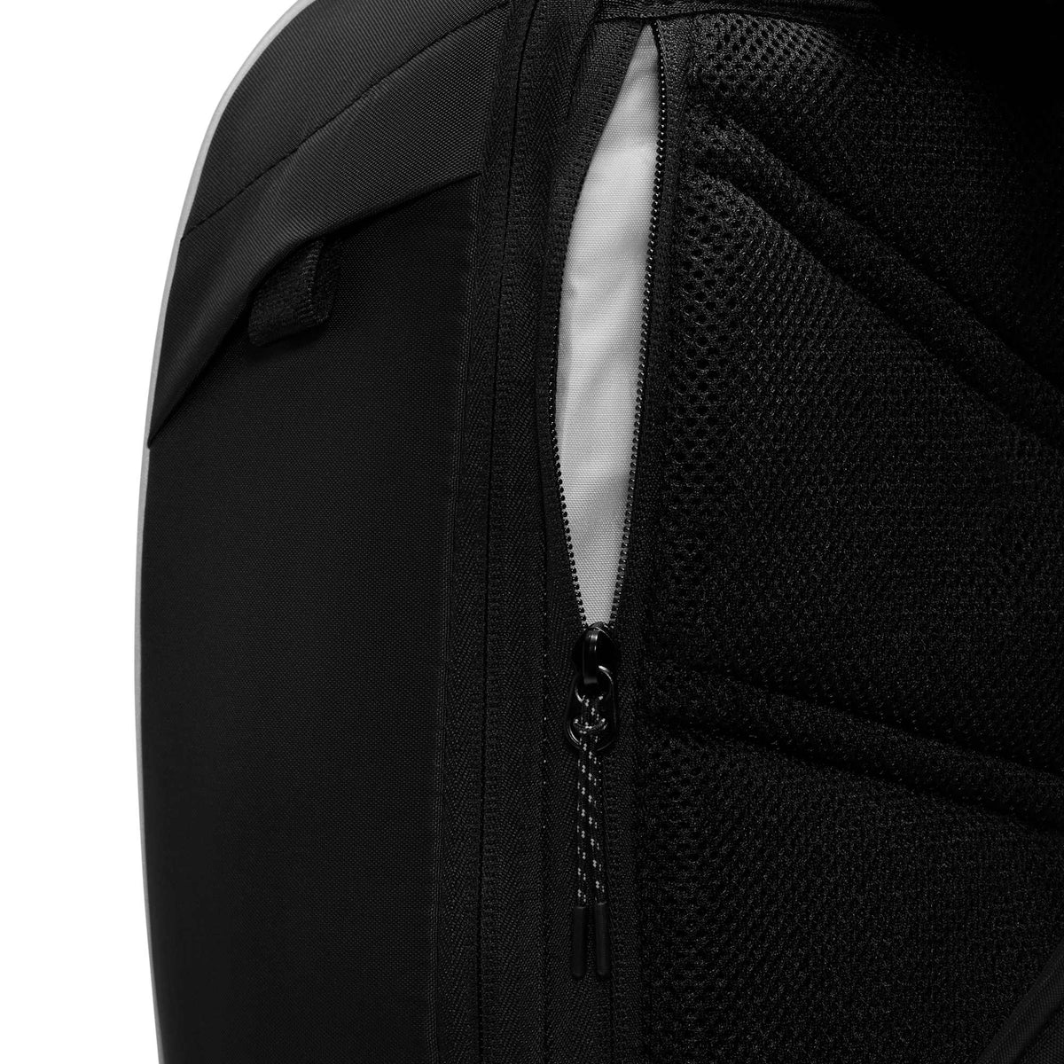 Nike Commute Rugzak (25L) Zwart