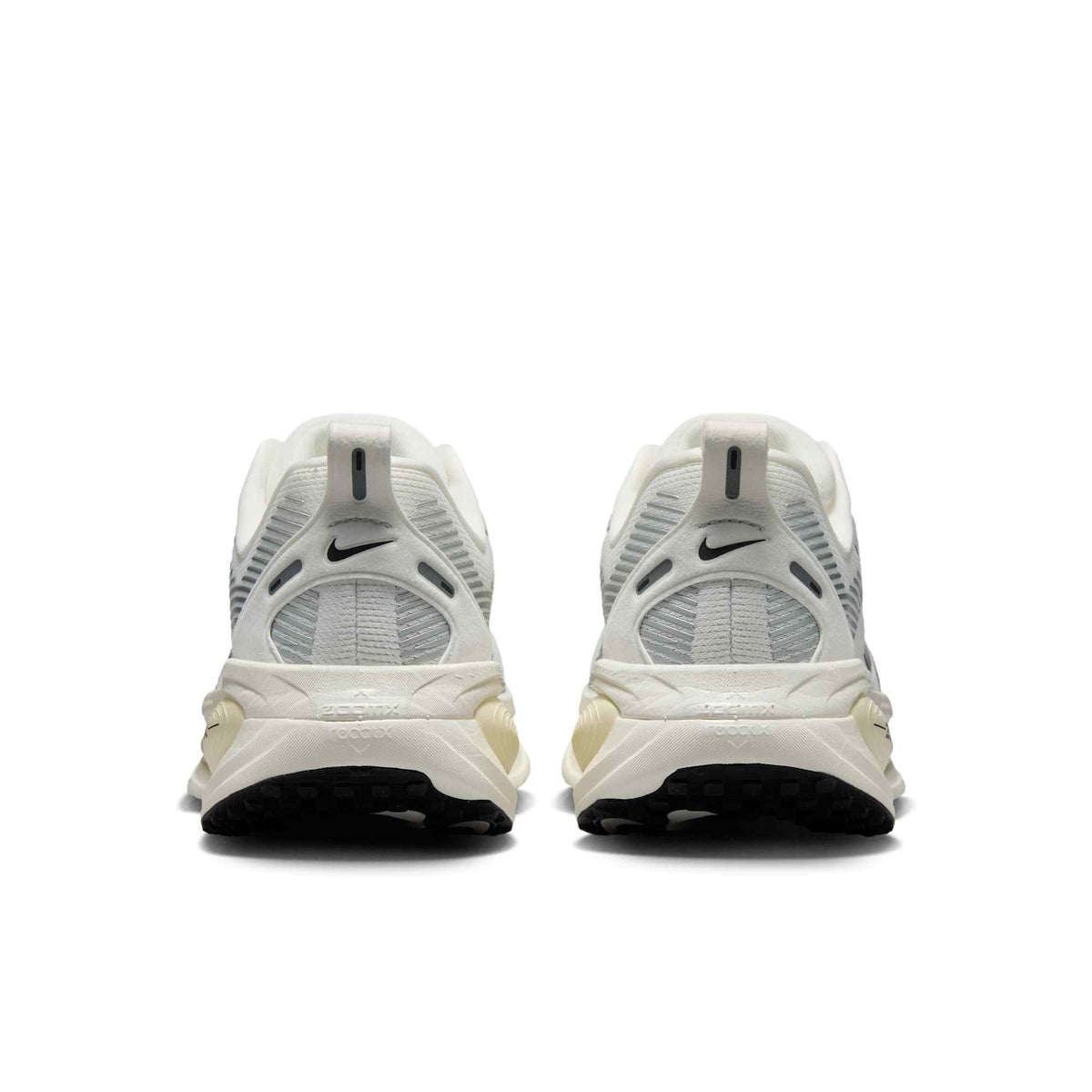 Nike Vomero 18 Hardloopschoenen Dames Wit/Zwart
