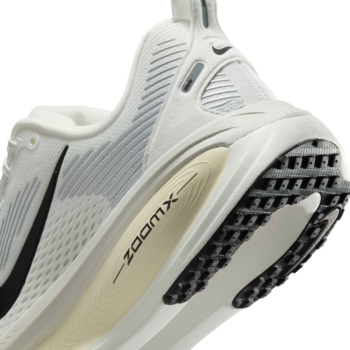 Nike Vomero 18 Hardloopschoenen Dames Wit/Zwart