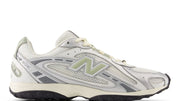 New Balance 204L Sneakers Grijs/Zilver