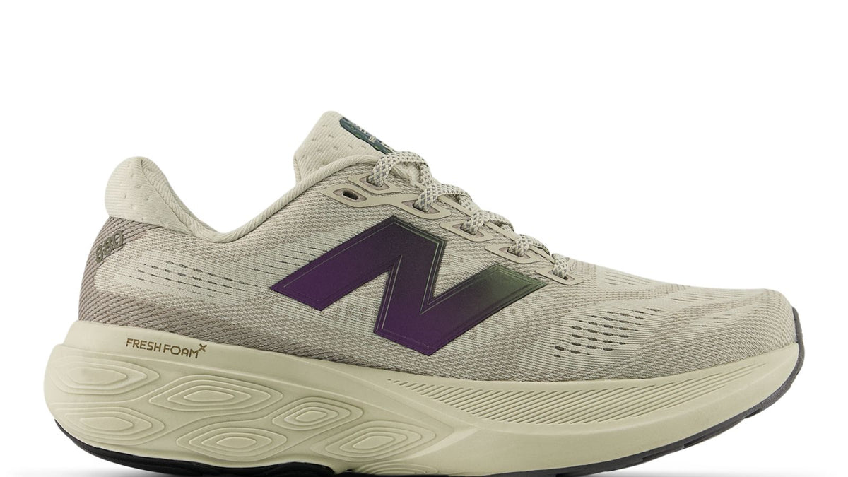 New Balance Fresh Foam X 880v15 Hardloopschoenen Dames Beige