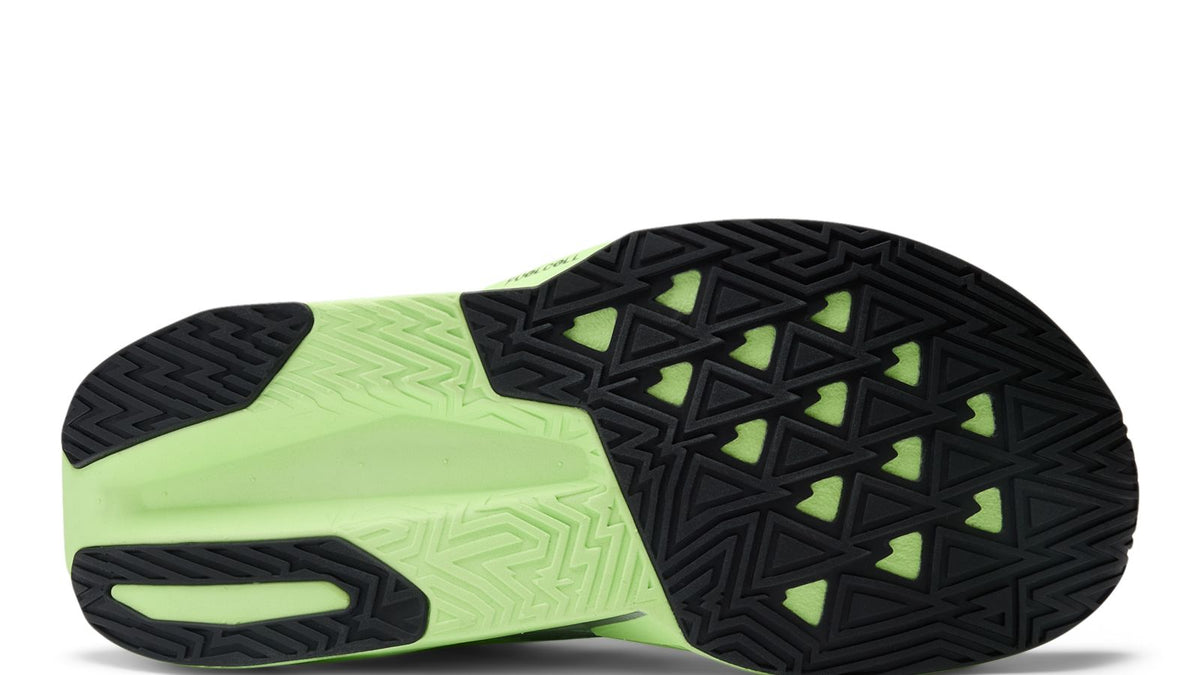 New Balance FuelCell Rebel v5 Hardloopschoenen Dames Groen