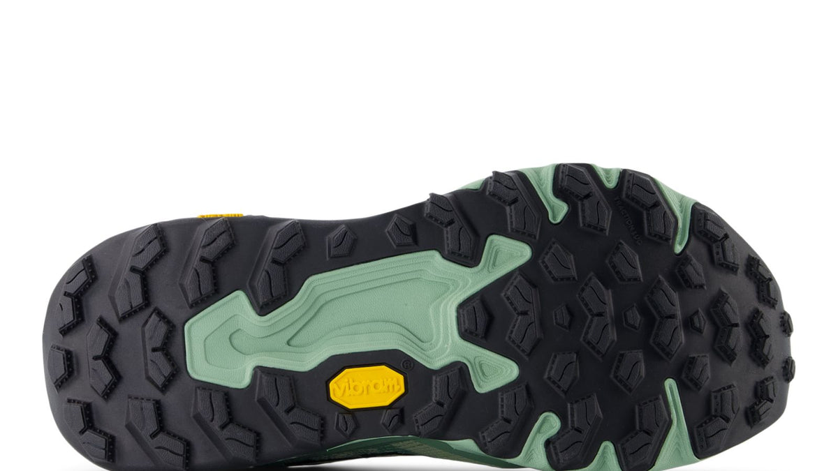 New Balance Fresh Foam X Hierro v9 GORE-TEX Trailschoenen Dames Groen